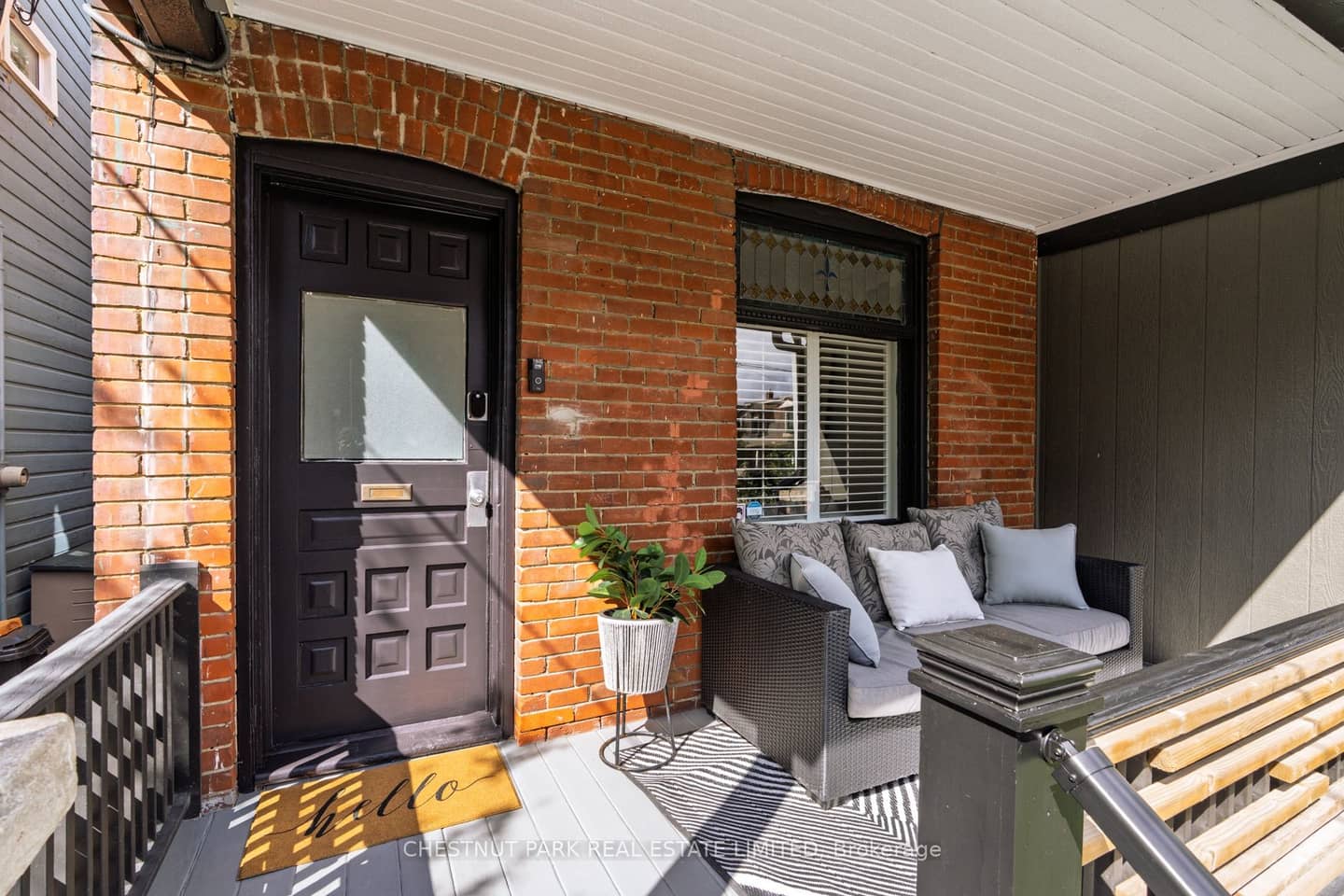 86 Cambridge Avenue, Toronto, ON M4K 2L4