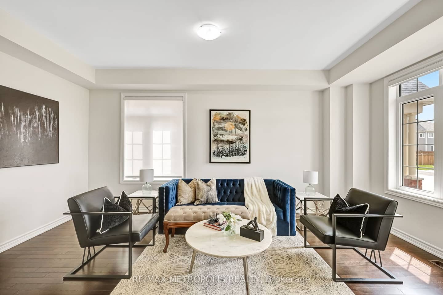 15 Douglas Kemp Crescent, Clarington, ON L1C 7E3