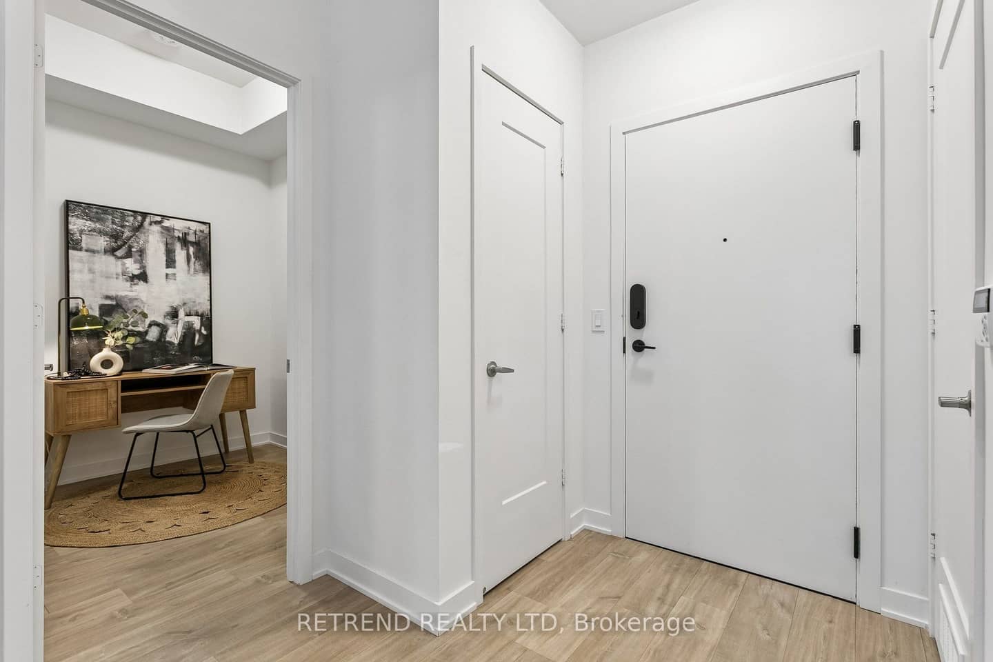 70 Princess Street 1725, Toronto, ON M5A 0X6