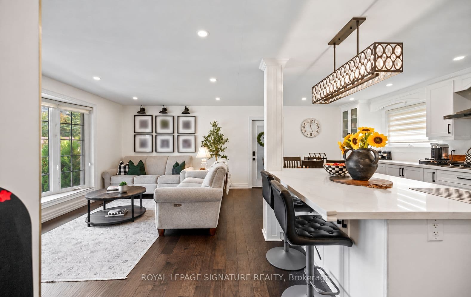 57 Sabrina Drive, Toronto, ON M9R 2J8