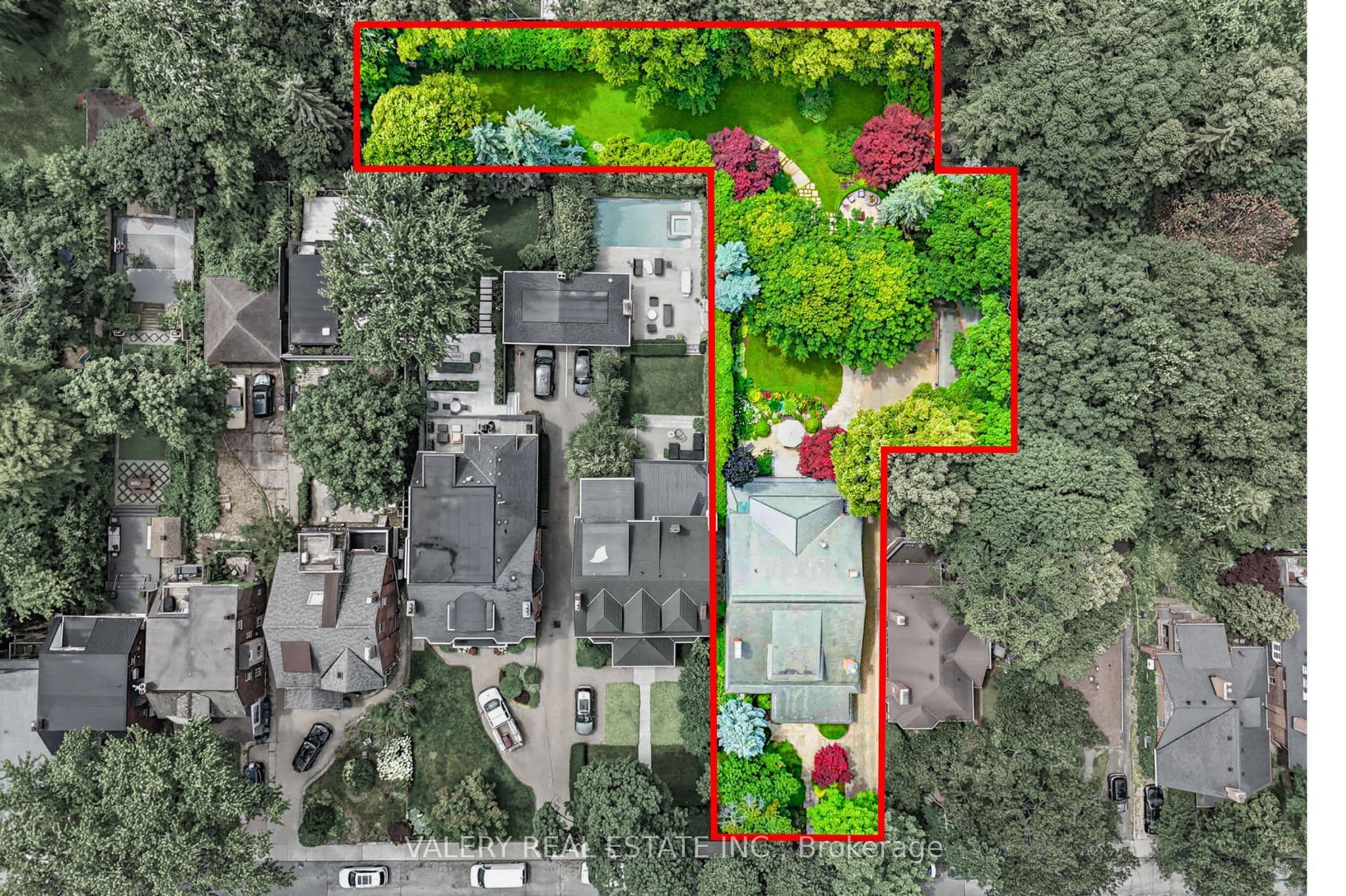 270 Indian Road, Toronto, ON M6R 2X2
