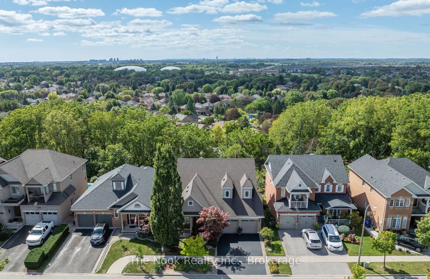 70 James Rowe Drive, Whitby, ON L1R 2Y3