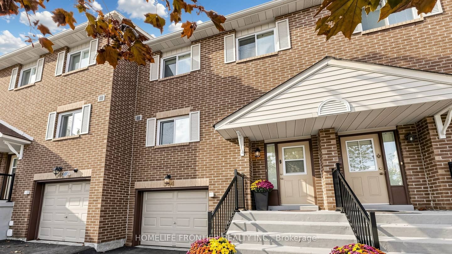 544 Jack Giles Circle, Newmarket, ON L3X 1X9