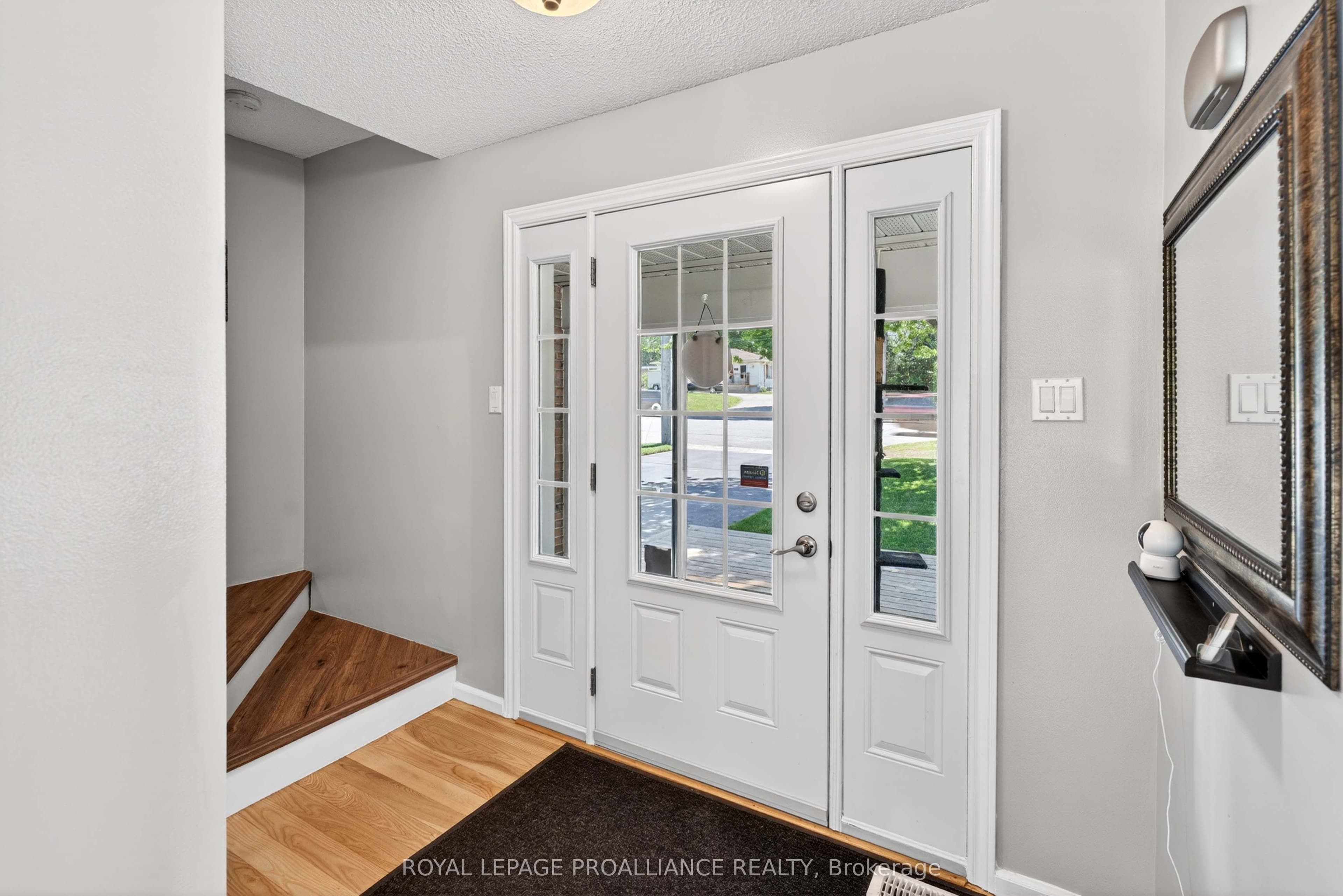 393 Stewart Boulevard, Brockville, ON K6V 6C7