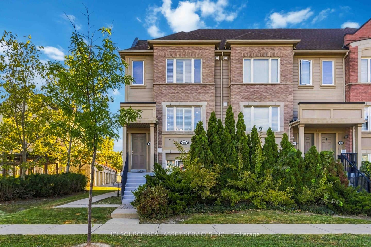 4985 Southampton Drive 48, Mississauga, ON L5M 8C6
