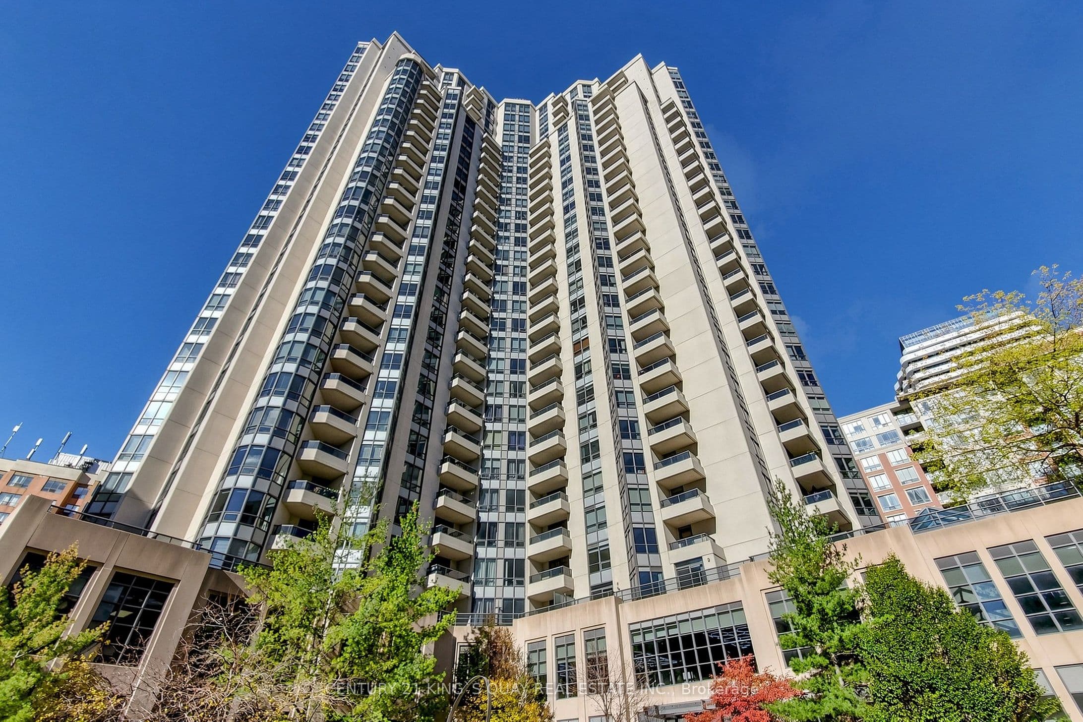 5168 Yonge Street LPH101, Toronto, ON M2N 0G1