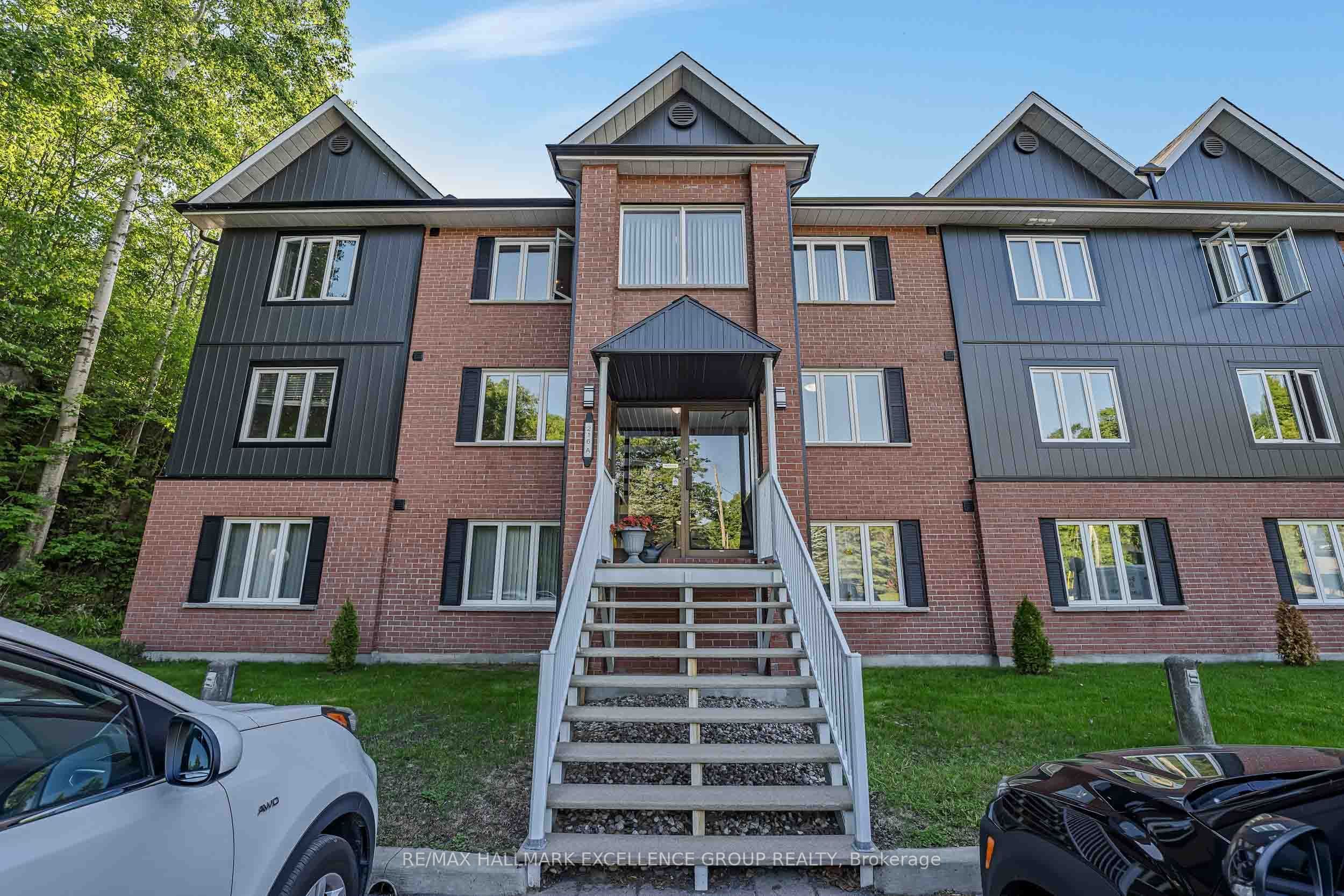 216 Edwards Street 4A, Clarence-Rockland, ON K4K 1H7