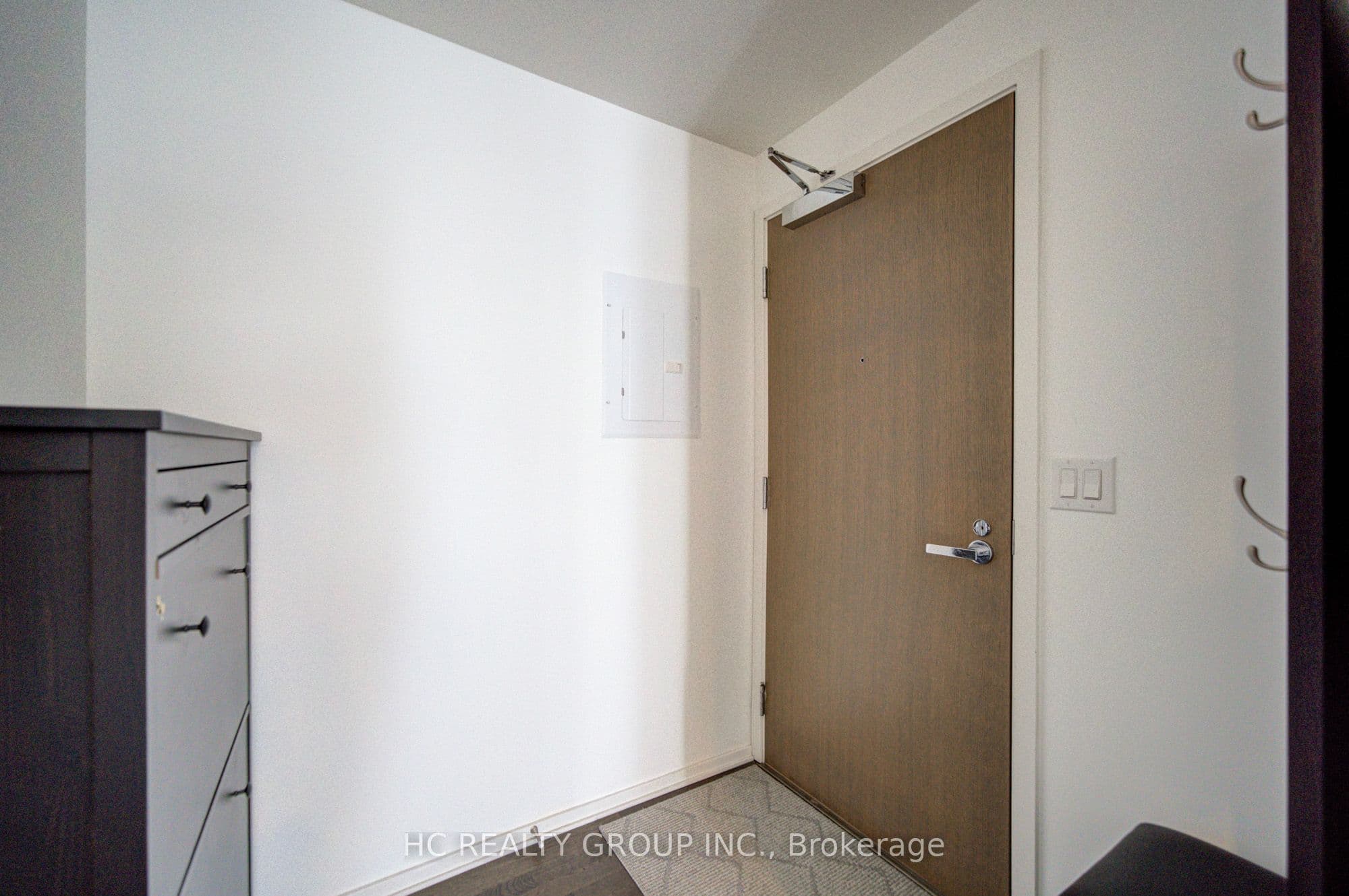 1 Bloor Street E 6209, Toronto, ON M4W 1A9