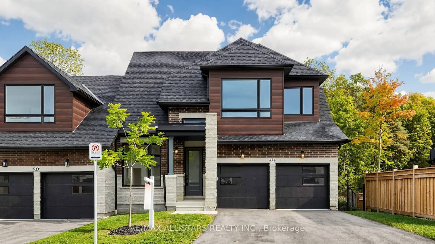 1 Lois Torrance Trail, Uxbridge, ON L9P 0R9