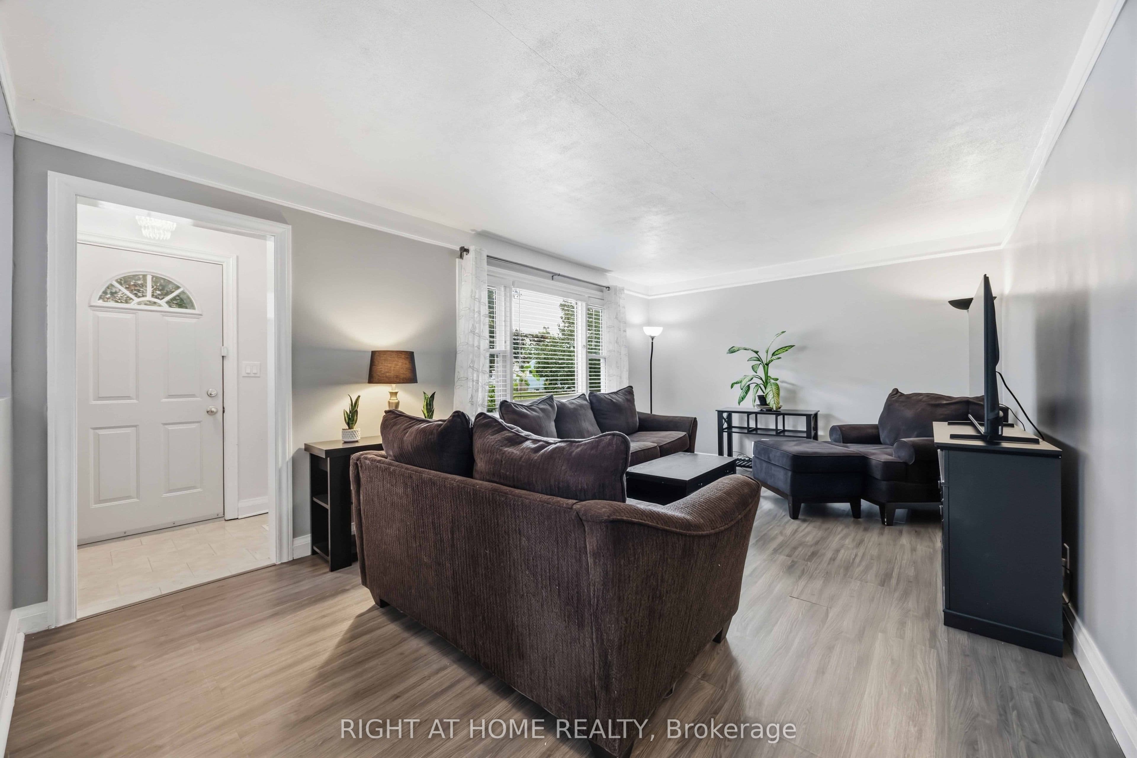 139 Gordon Street, Sarnia, ON N7T 6N7