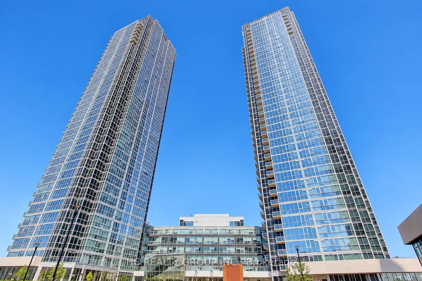 2916 Highway 7 1201, Vaughan, ON L4K 0K6