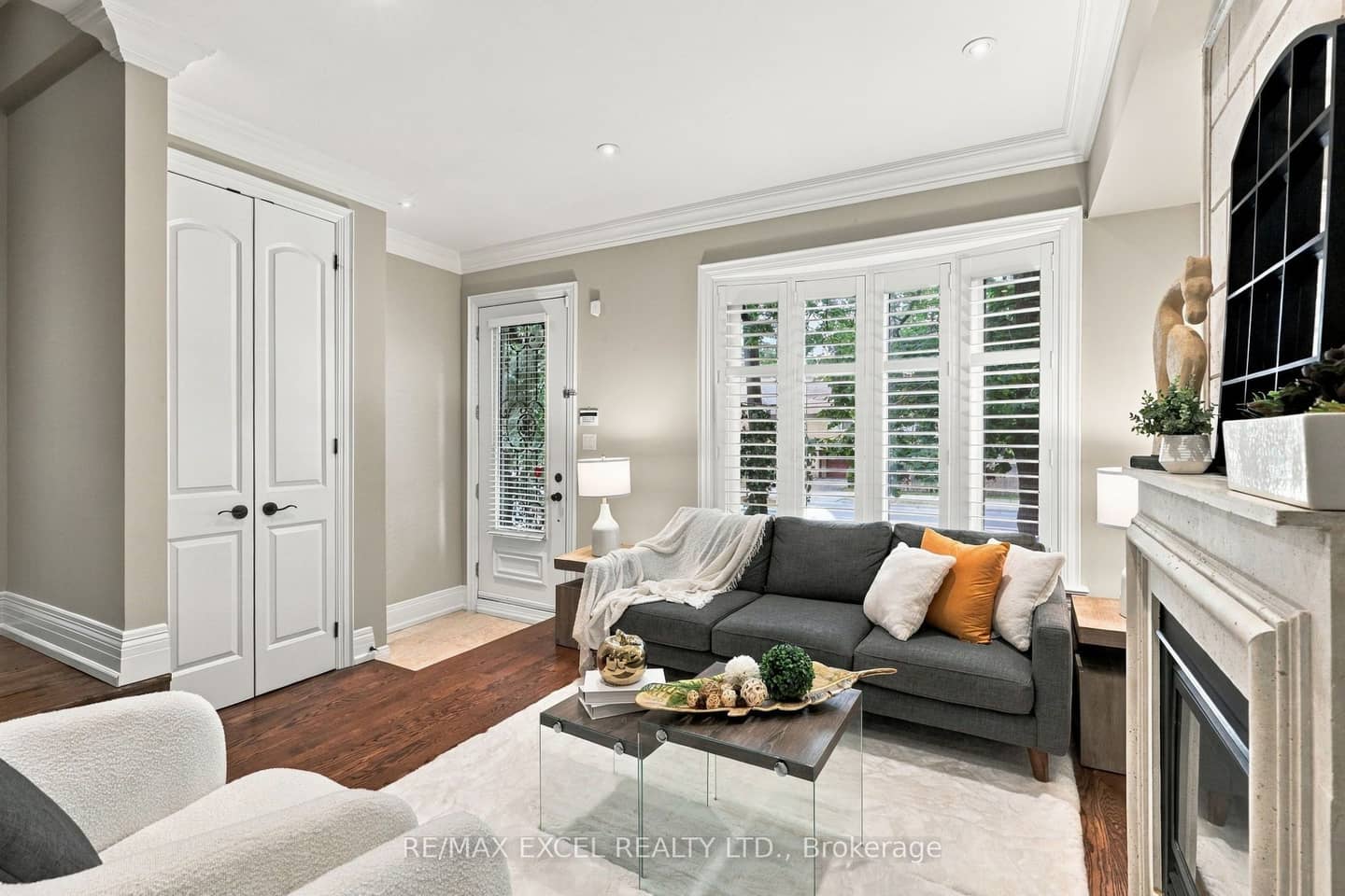 3004 Bayview Avenue, Toronto, ON M2N 5K9