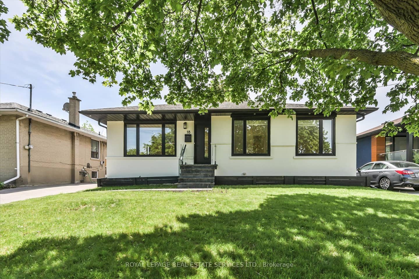 18 Celestine Drive, Toronto, ON M9R 3N1