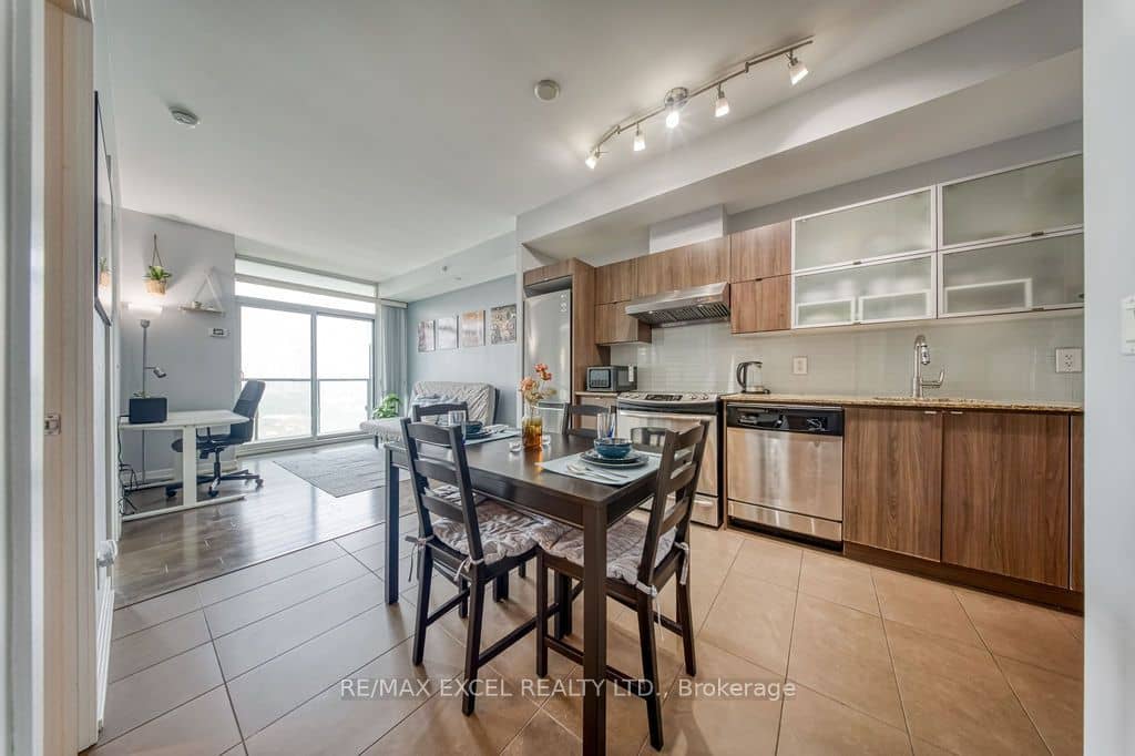 170 Fort York Boulevard 1301, Toronto, ON M5V 0E6