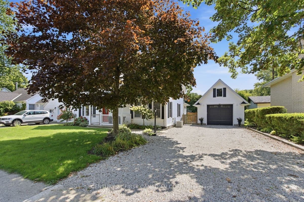 212 MAIN Street, West Elgin, ON N0L 2P0
