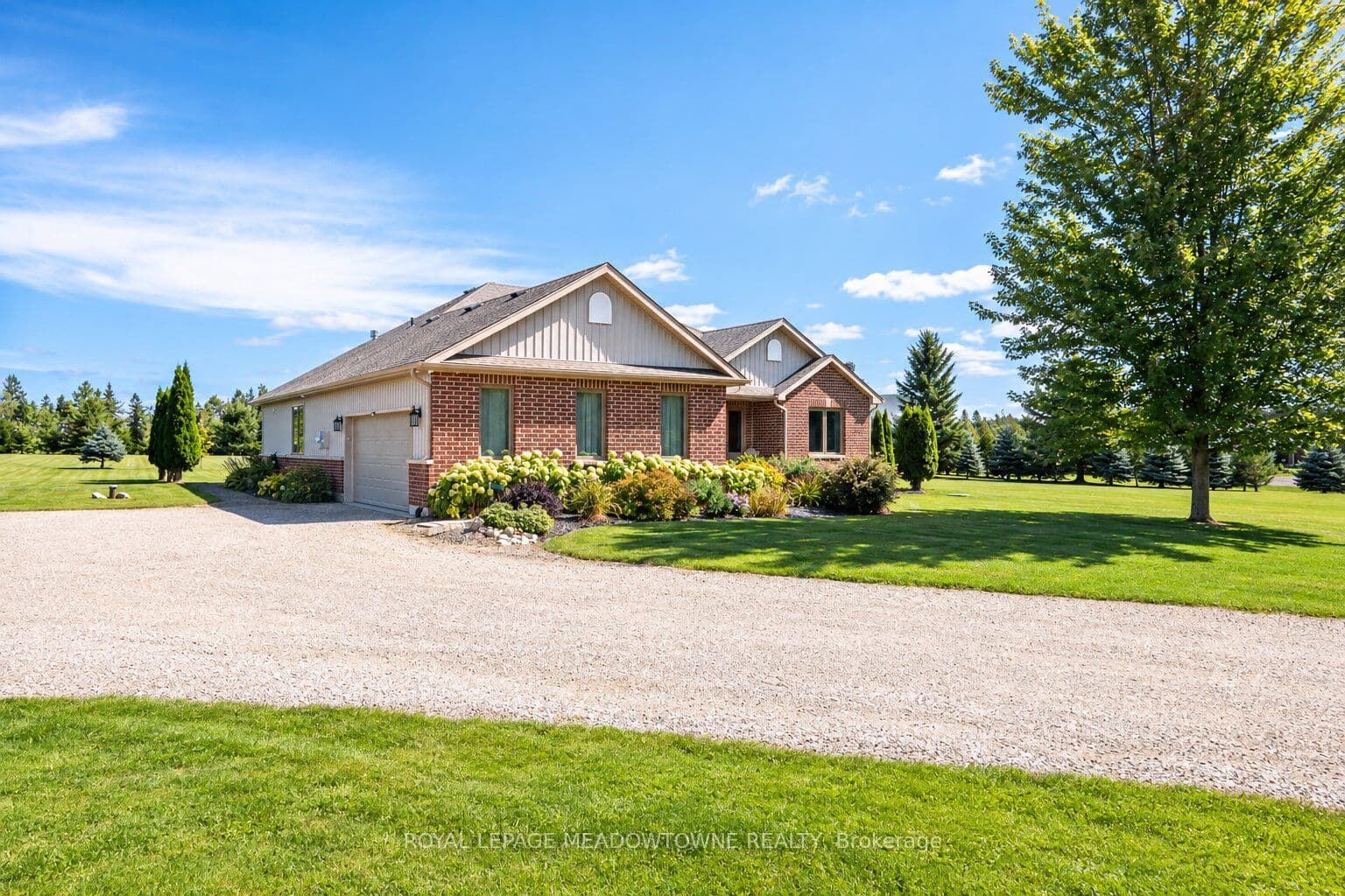 15 Mount Haven Crescent, East Luther Grand Valley, ON L0N 1G0