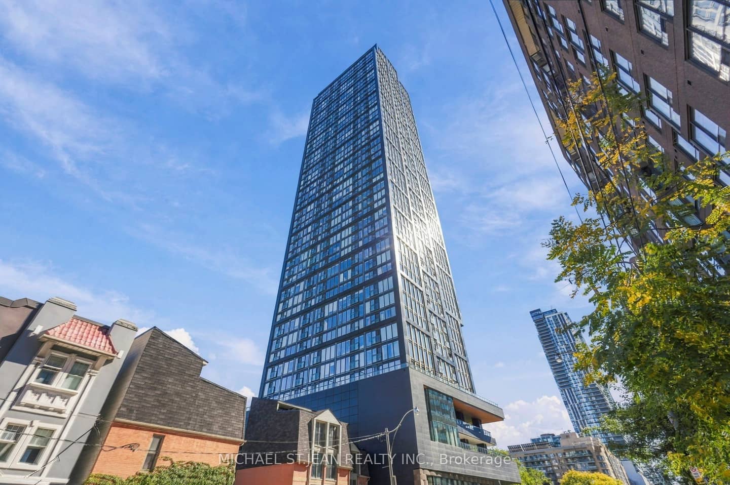 319 Jarvis Street 4807, Toronto, ON M5B 0C8