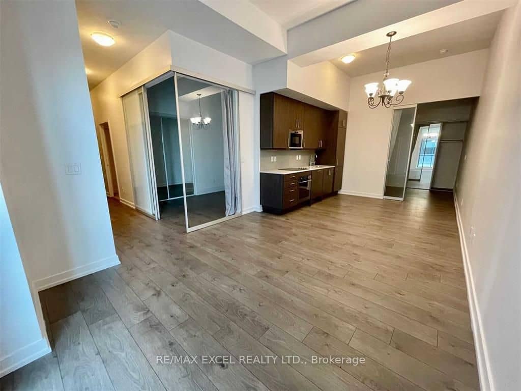 297 College Street 1001, Toronto, ON M5T 1S2