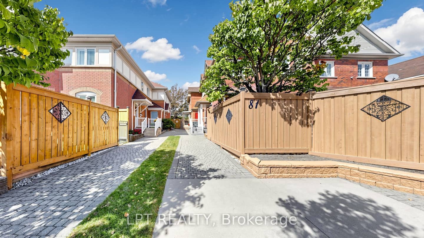81 Shady Pine Circle, Brampton, ON L6R 1K3
