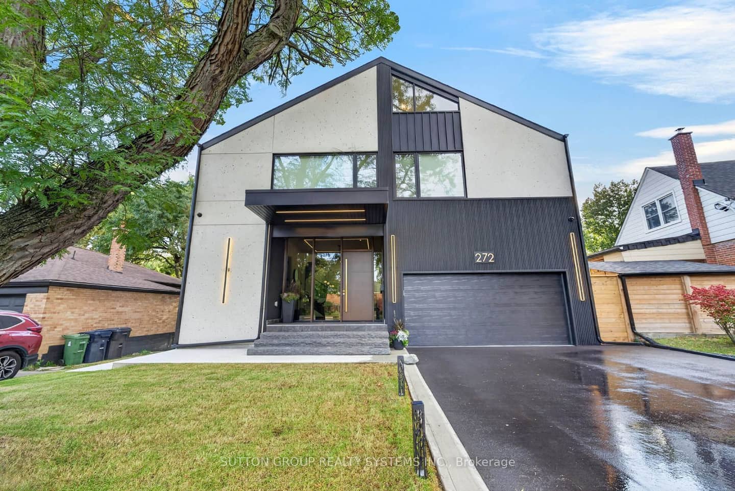 272 Renforth Drive, Toronto, ON M9C 2K9