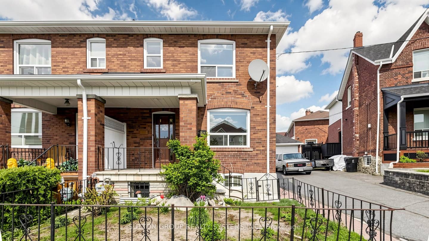 683 Old Weston Road, Toronto, ON M6N 3B6