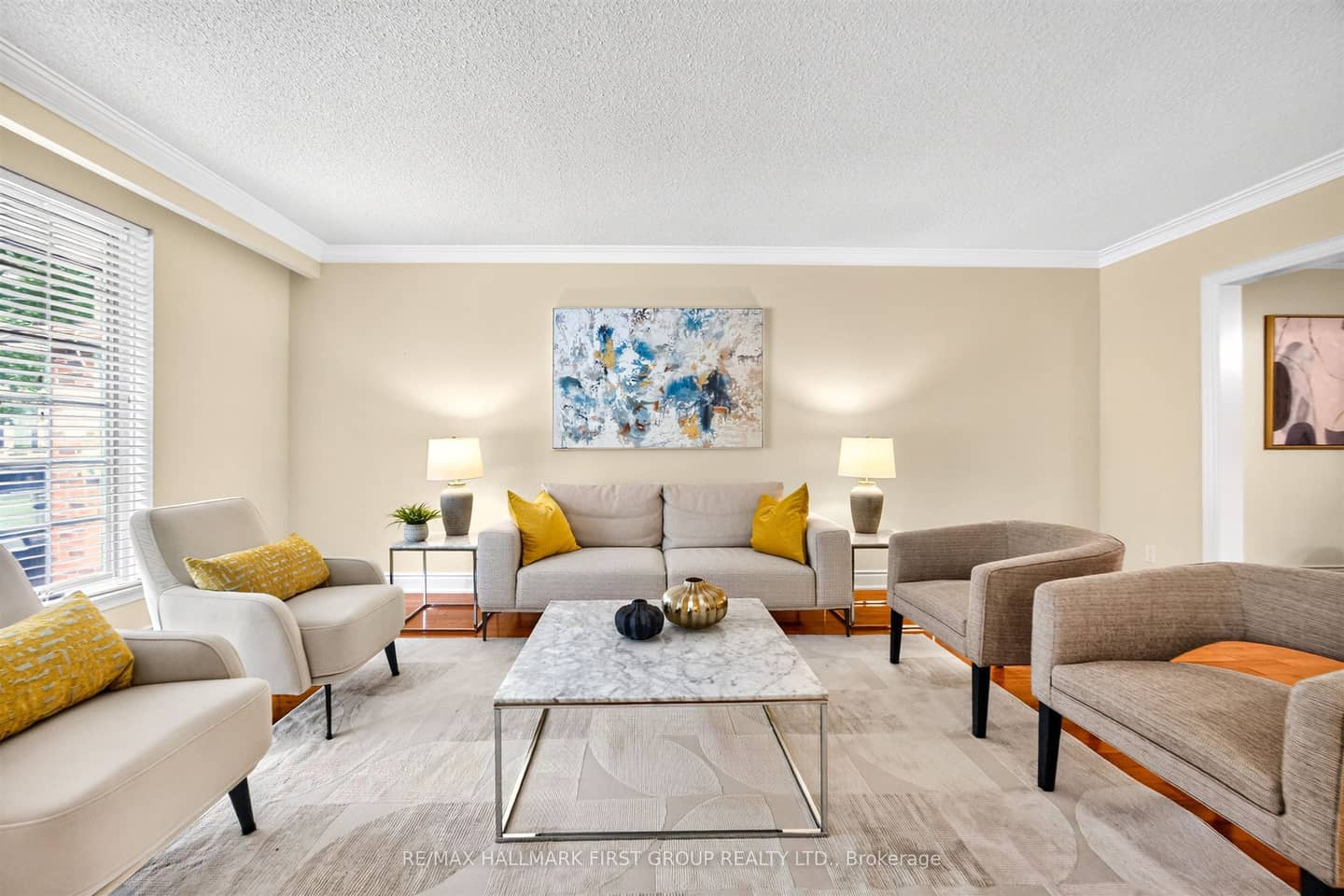 21 Ivan Road, Toronto, ON M1C 1V1