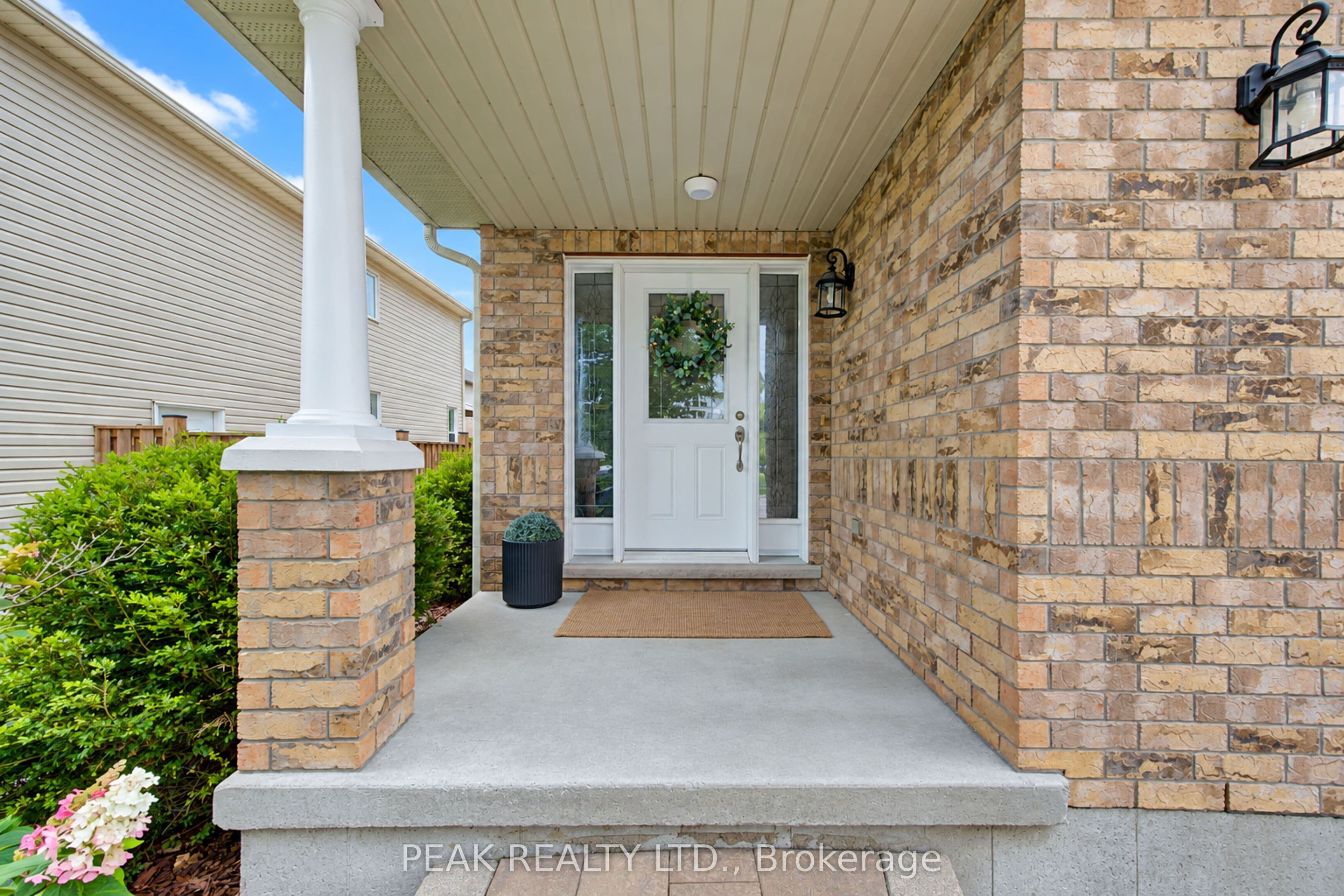 28 Roth Avenue, Wilmot, ON N3A 4K8