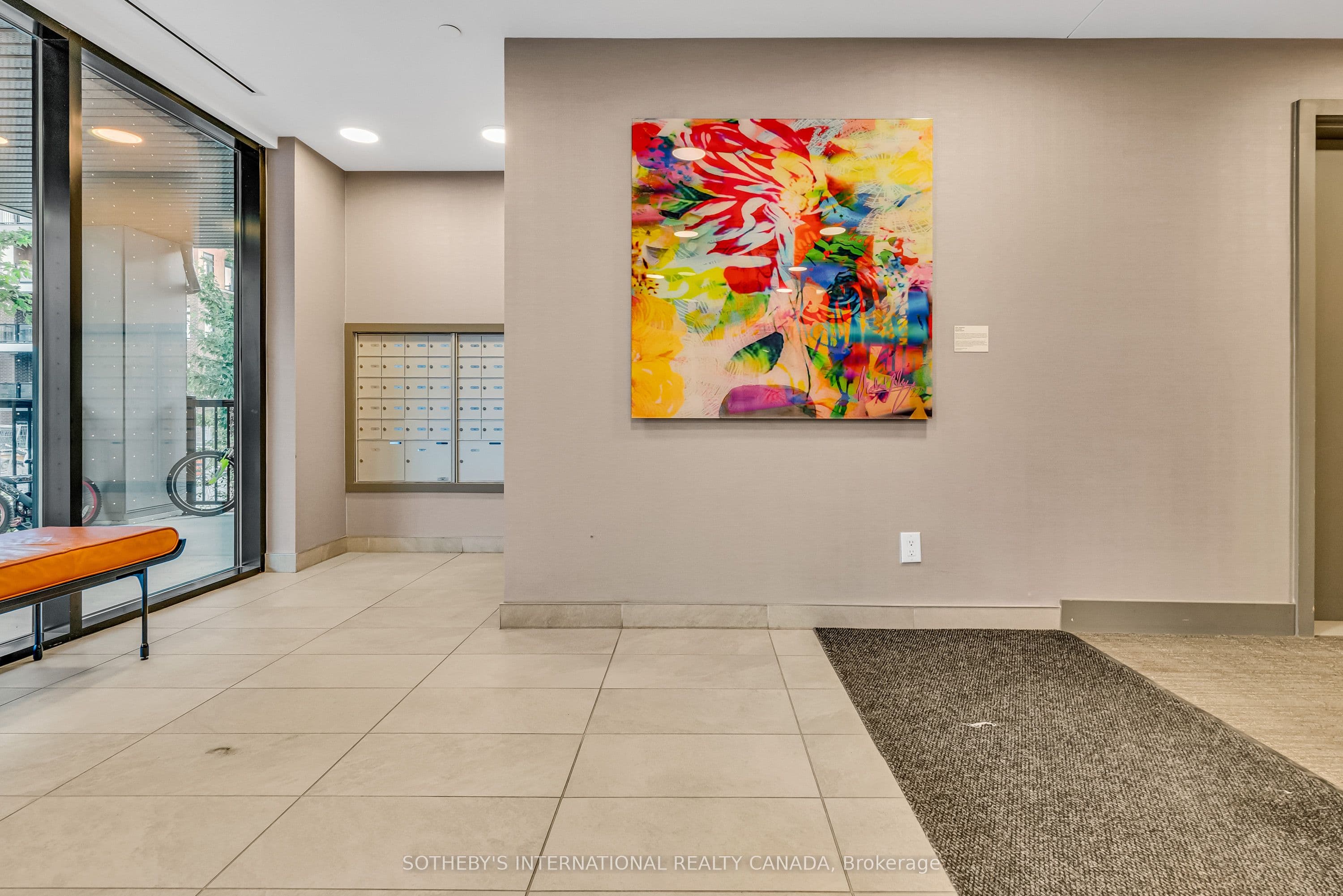 120 Canon Jackson Drive 406, Toronto, ON M6M 0B8