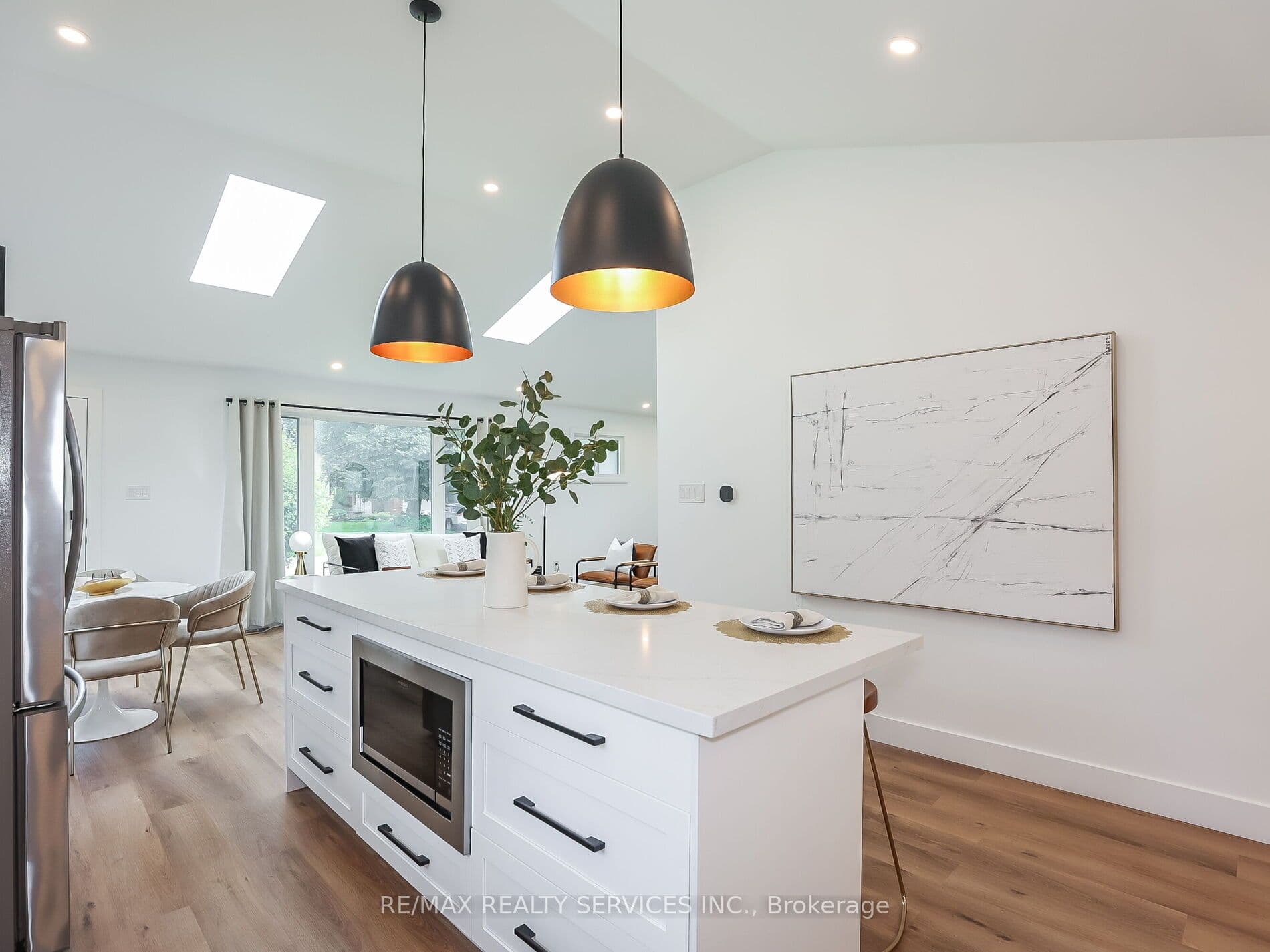 6364 Sherwood Road, Niagara Falls, ON L2E 5L8