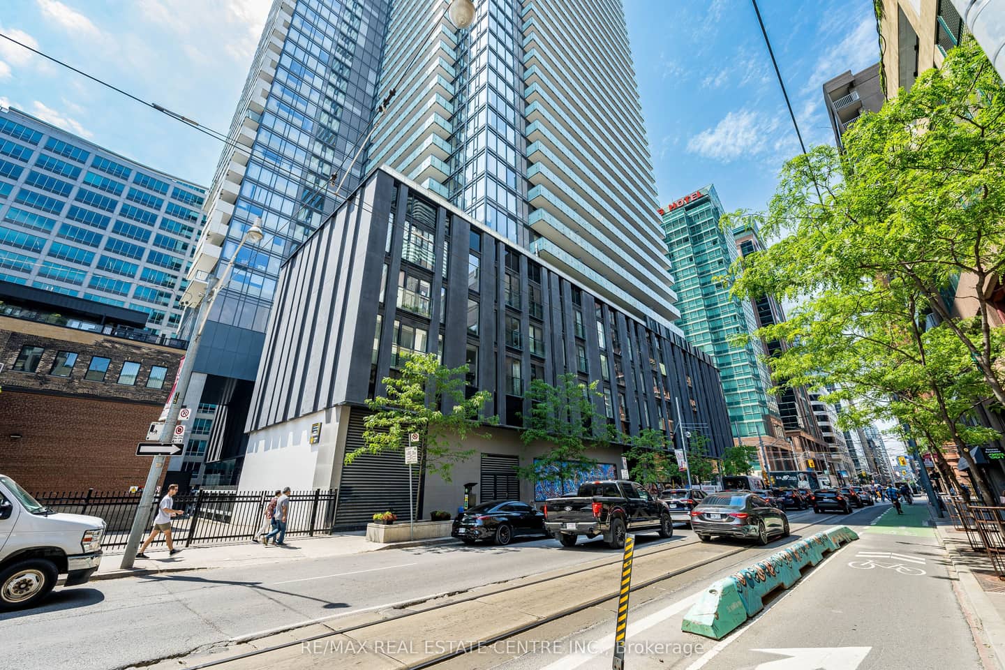 25 Richmond Street E 312, Toronto, ON M5C 0A6
