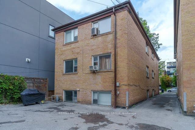 47-51 Heath Street E, Toronto, ON M4T 1S2