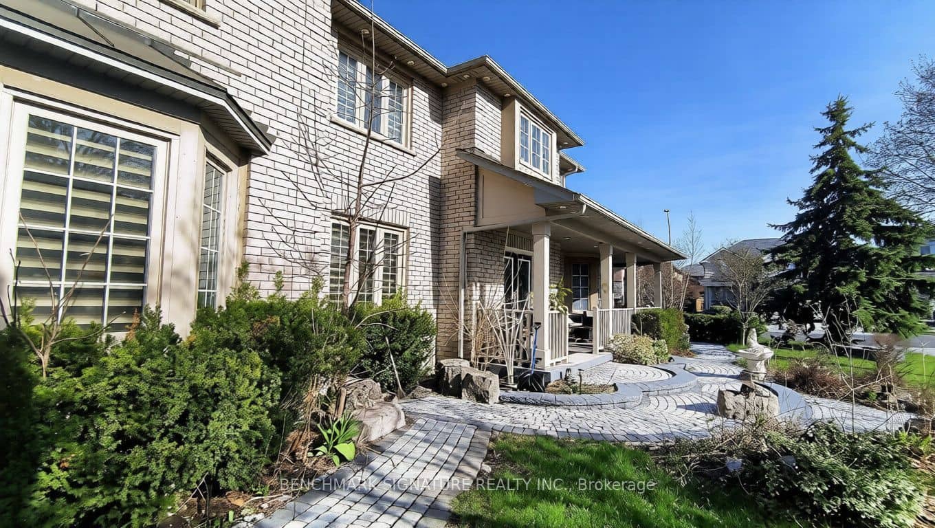 75 Boxwood Crescent, Markham, ON L3S 3V3