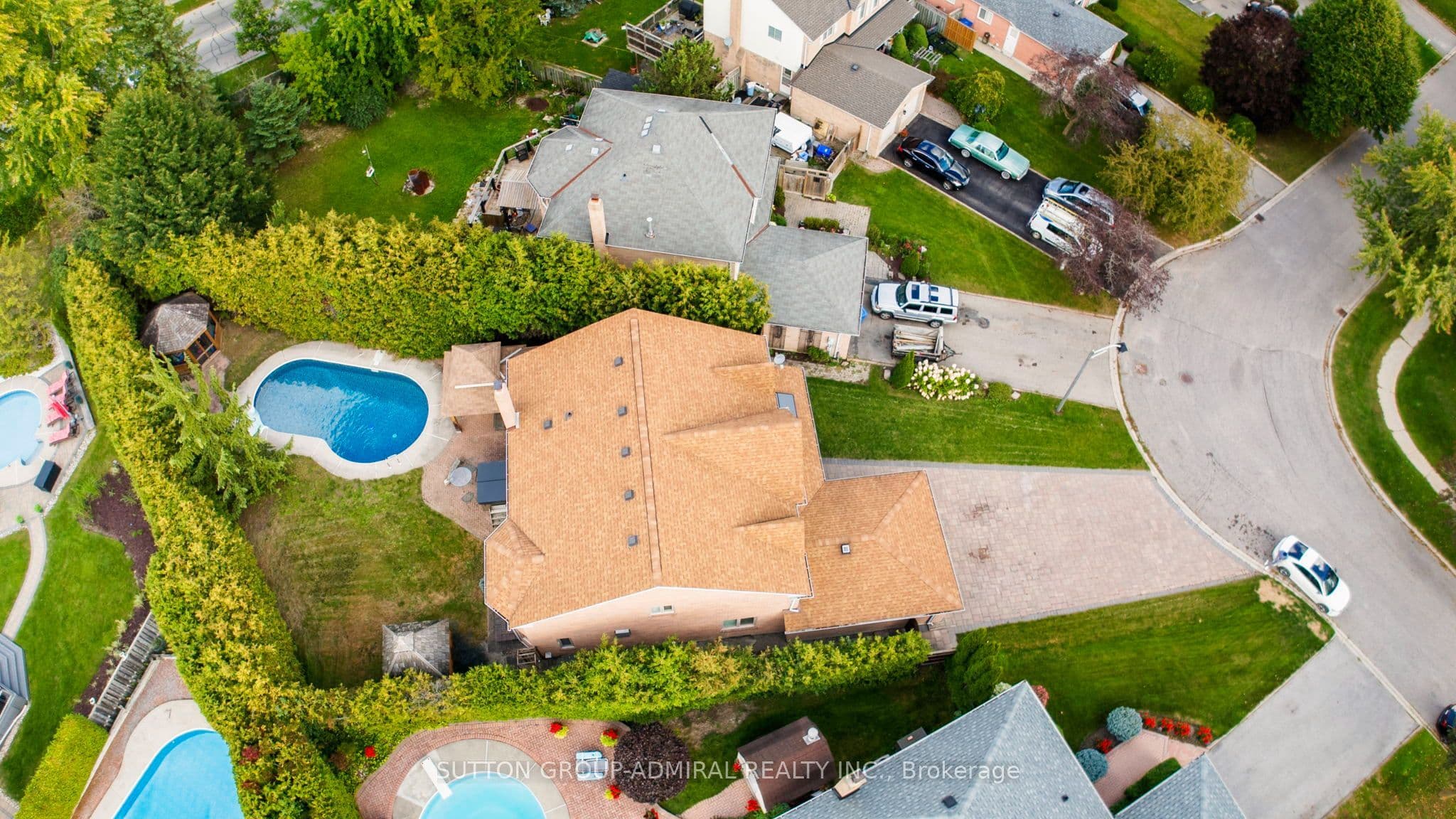 26 Albery Crescent, Aurora, ON L4G 5R7