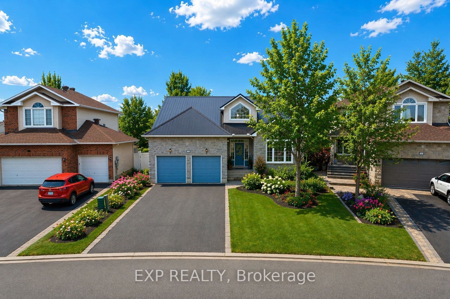 80 La Prairie Street, Russell, ON K0A 1W0