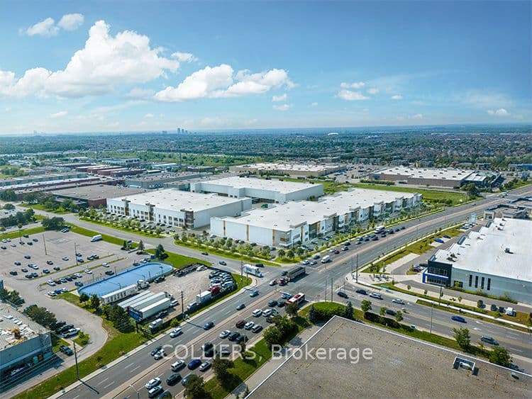 3250 Markham Road 105, Toronto, ON M1X 1M8