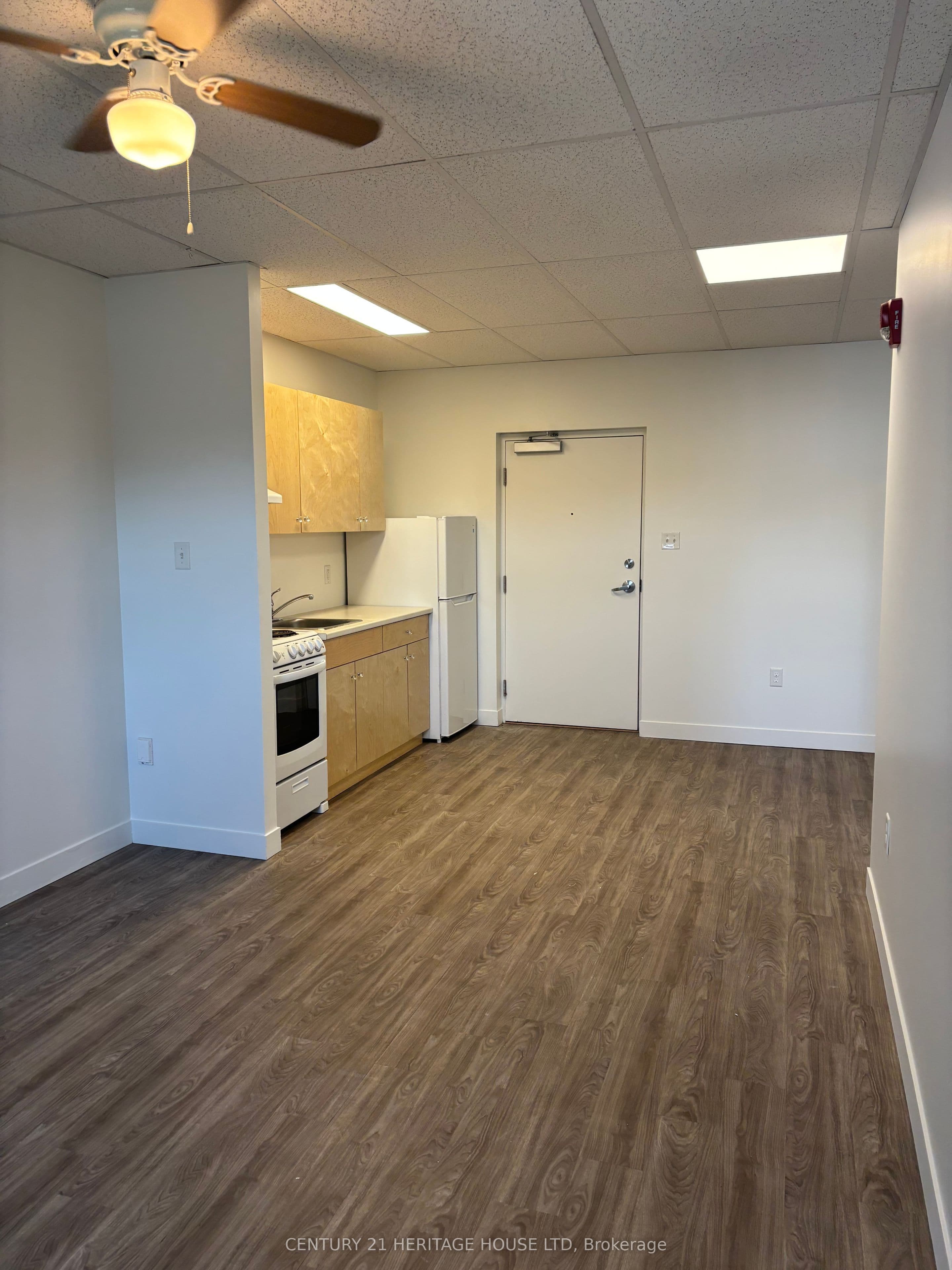 50 Scott Street 203, St. Thomas, ON N5P 1K6