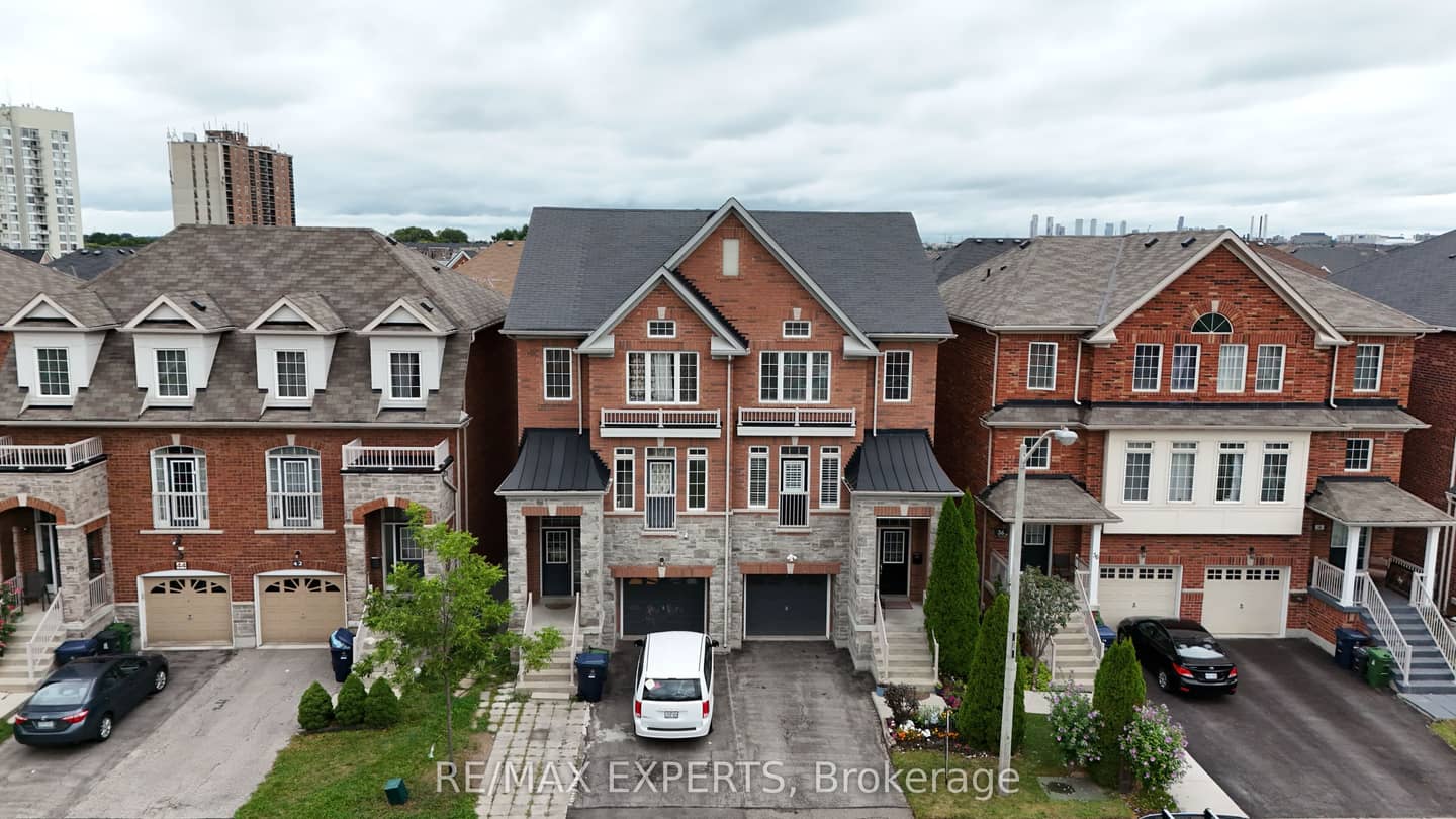 38 Betty Nagle Street, Toronto, ON M9M 0E2