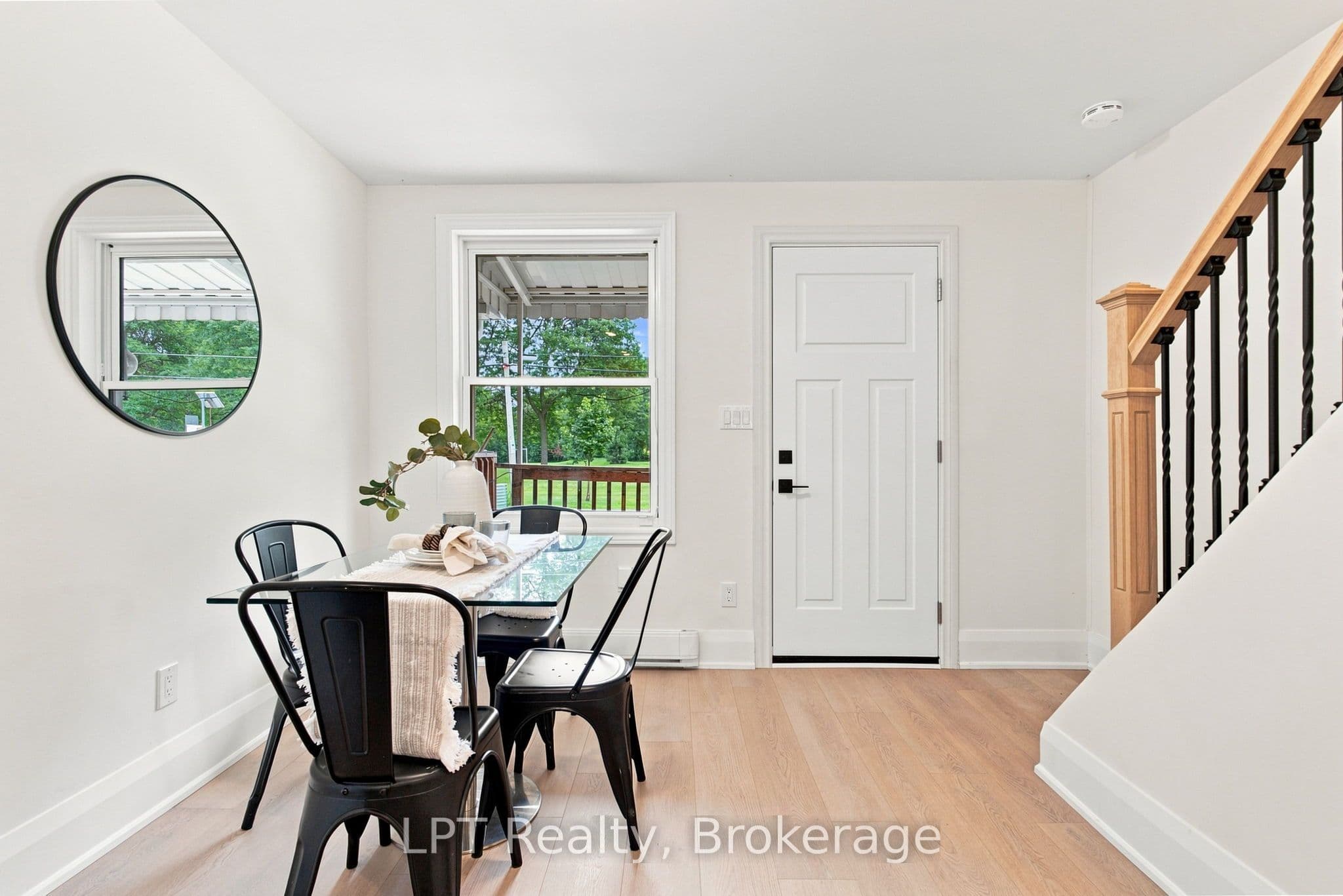 112 Olive Avenue, Oshawa, ON L1H 2P2
