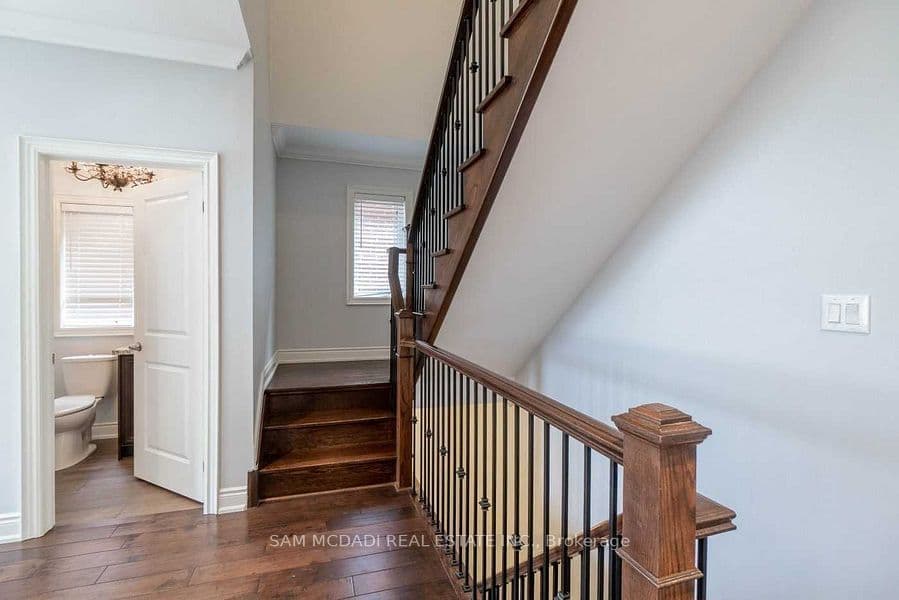 1238 Strathy Avenue, Mississauga, ON L5E 2K6