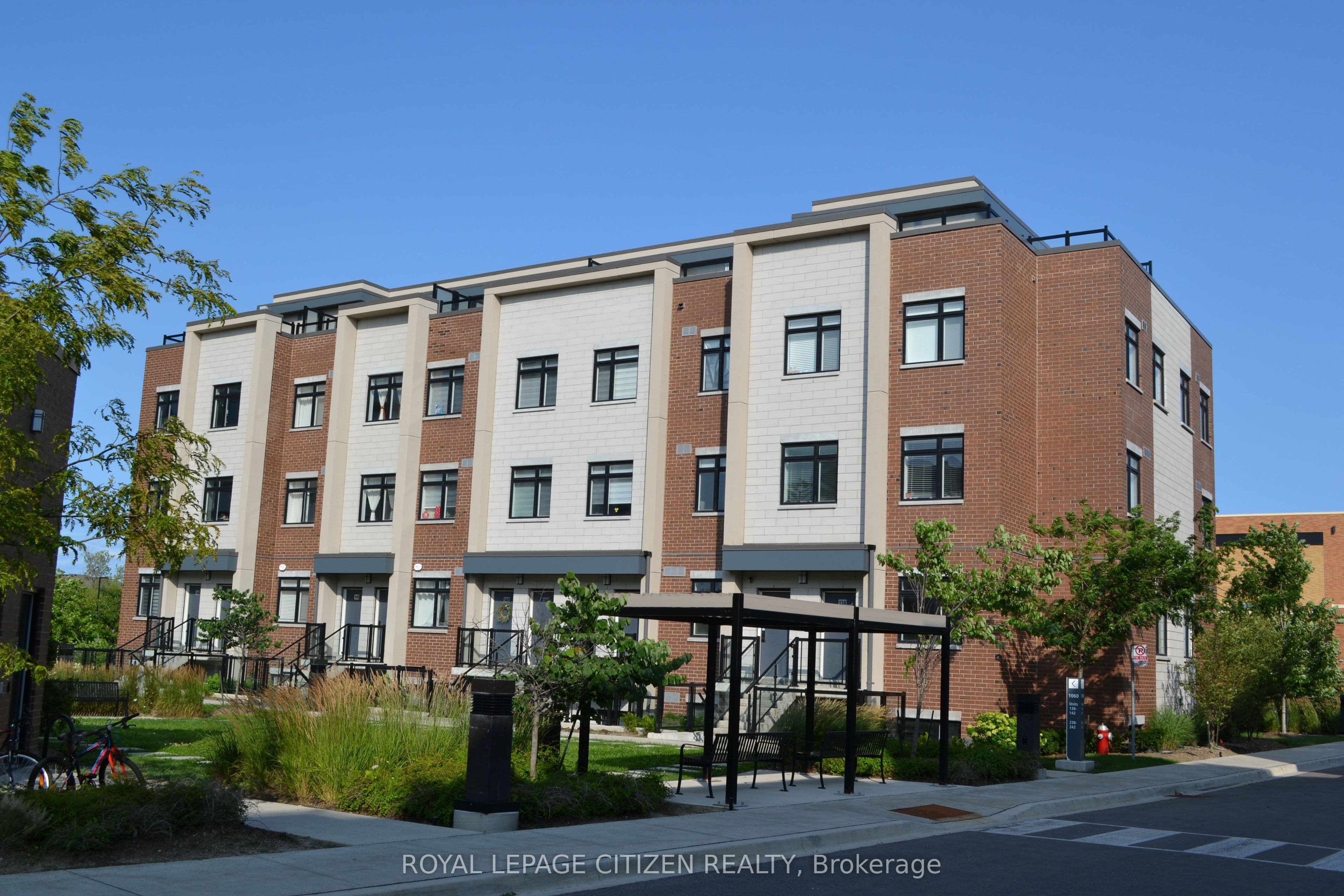 1060 Douglas Mccurdy Common 138, Mississauga, ON L5G 0C6