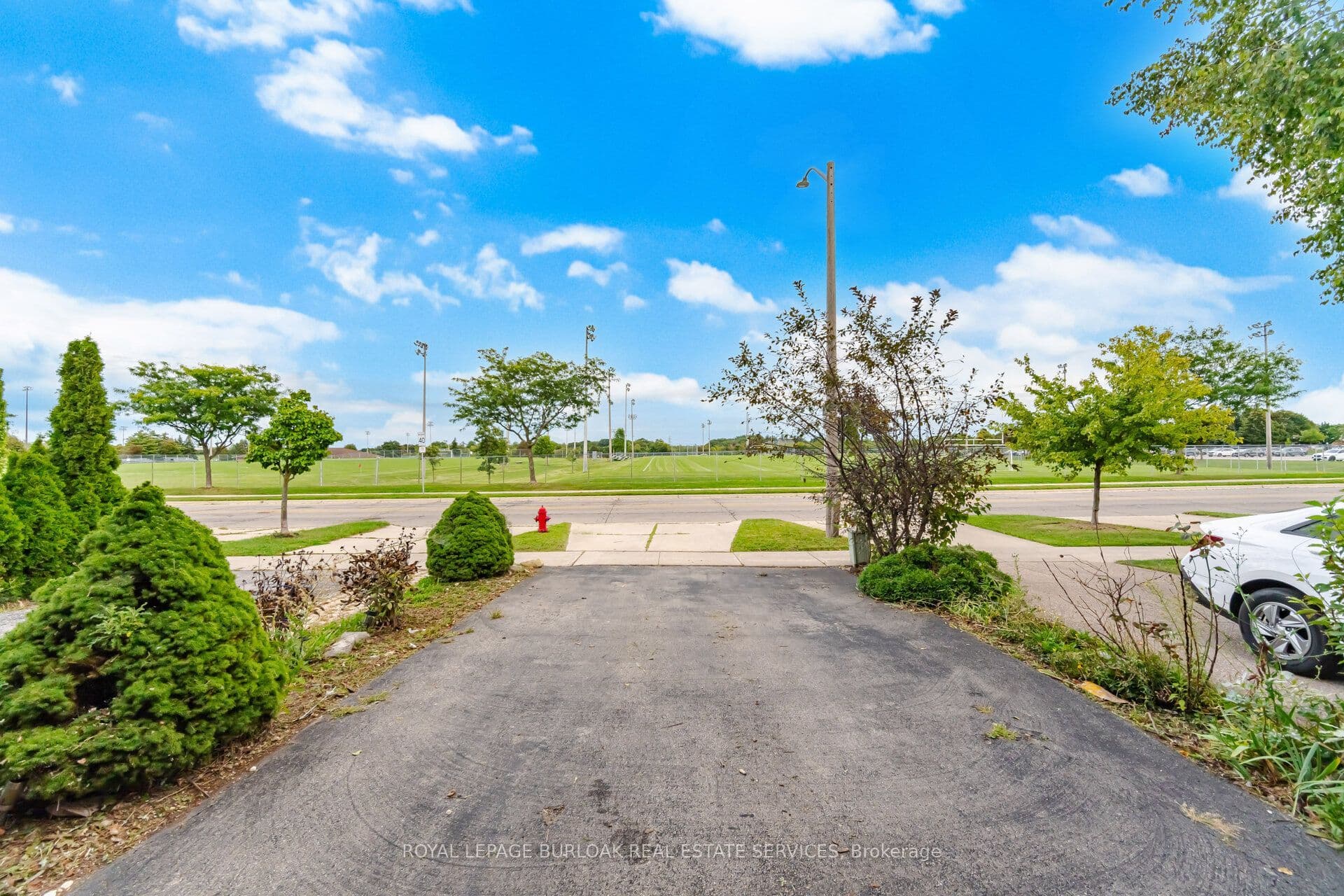 842 Upper Kenilworth Avenue, Hamilton, ON L8T 5A6