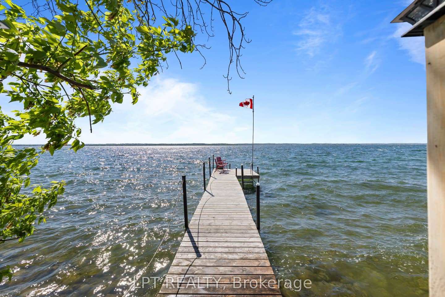 145 Lake Drive N, Georgina, ON L4P 3C8