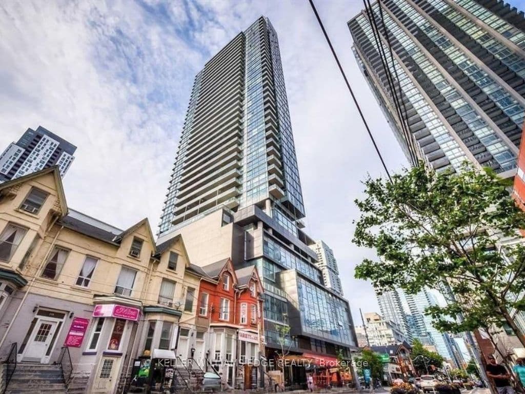 290 Adelaide Street W 2709, Toronto, ON M5V 0P3