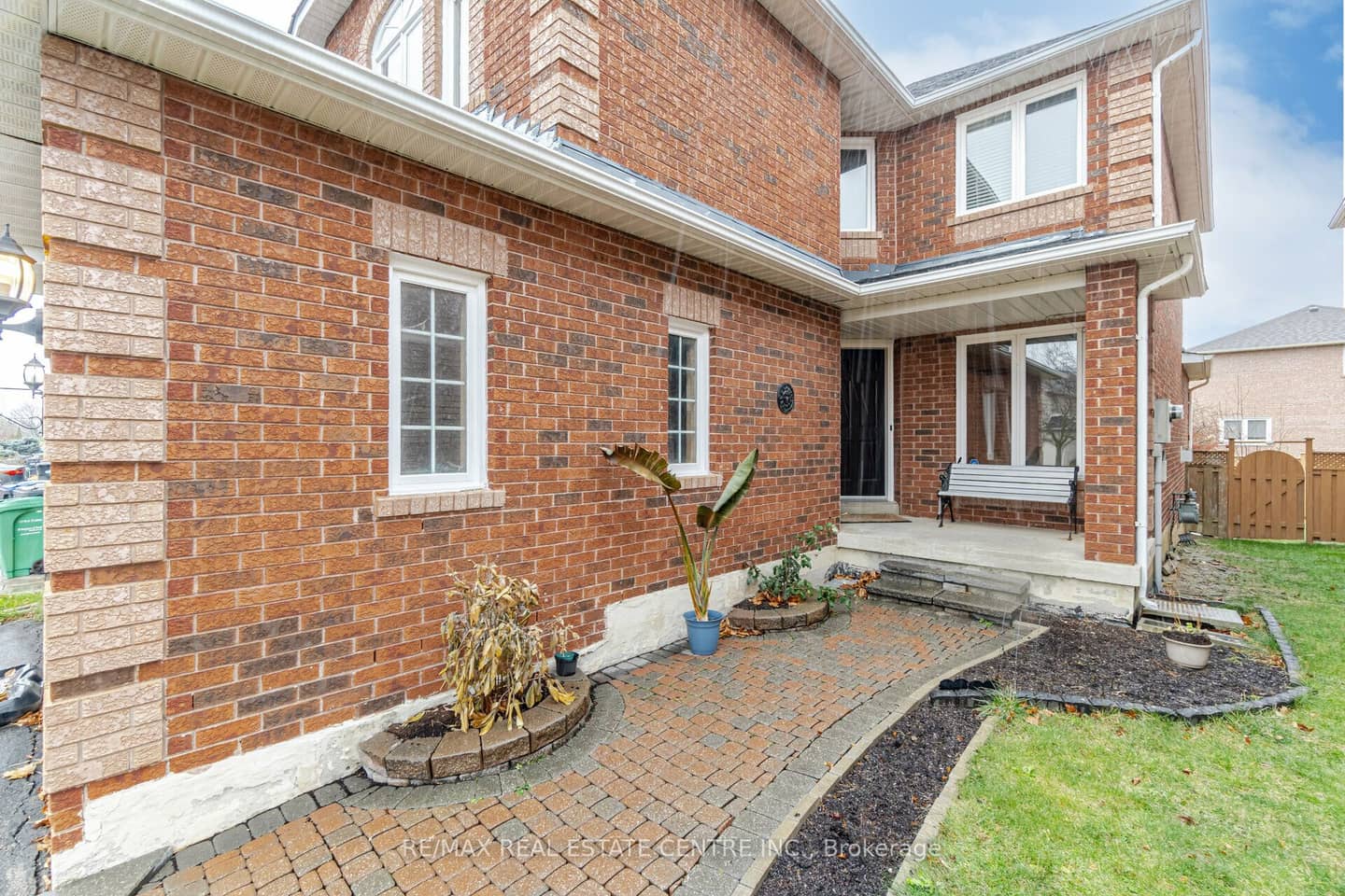 3727 Althorpe Circle, Mississauga, ON L5N 7G5