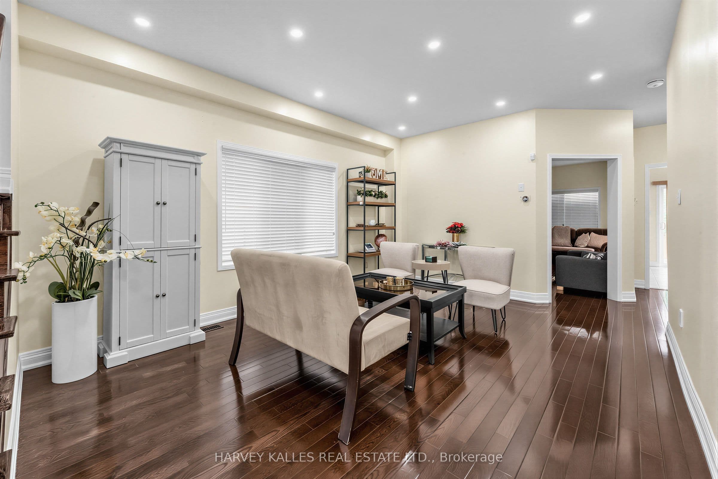 12 Tidewater Road, Brampton, ON L6P 2M5