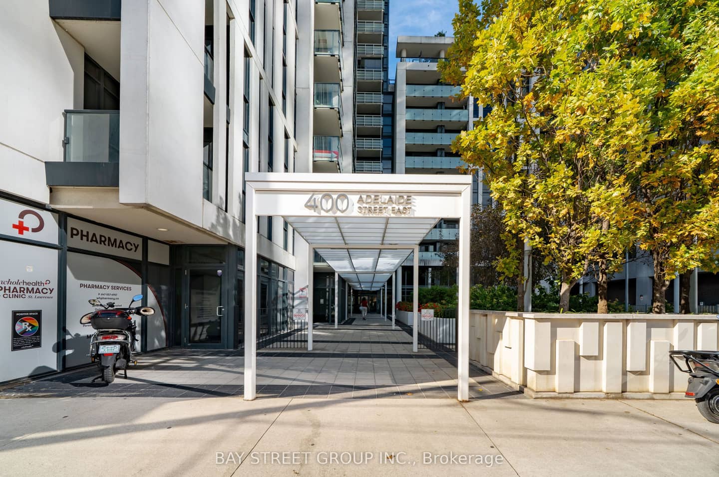 400 Adelaide Street E 322, Toronto, ON M5A 4S3