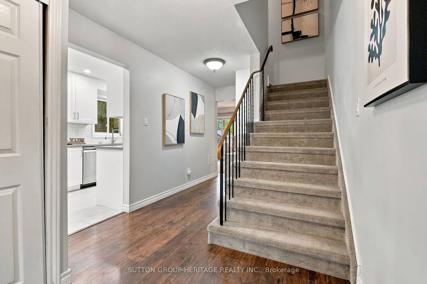 68 Hartsfield Drive, Clarington, ON L1E 1L7