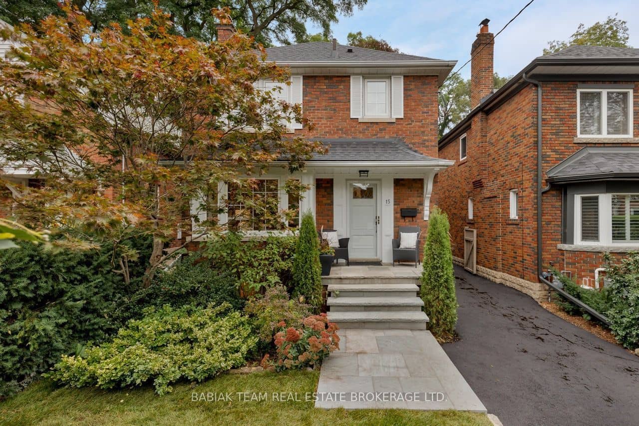15 Bridgeview Road, Toronto, ON M6S 4M9