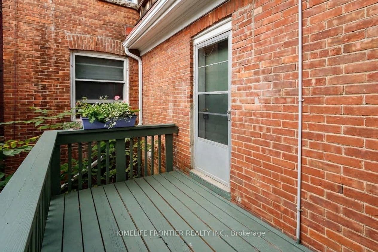 643 2ND Avenue E, Owen Sound, ON N4K 2G7