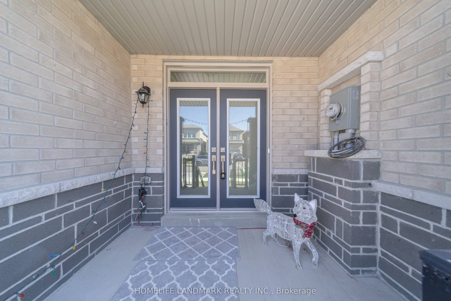 1195 Rexton Drive, Oshawa, ON L1H 0H3